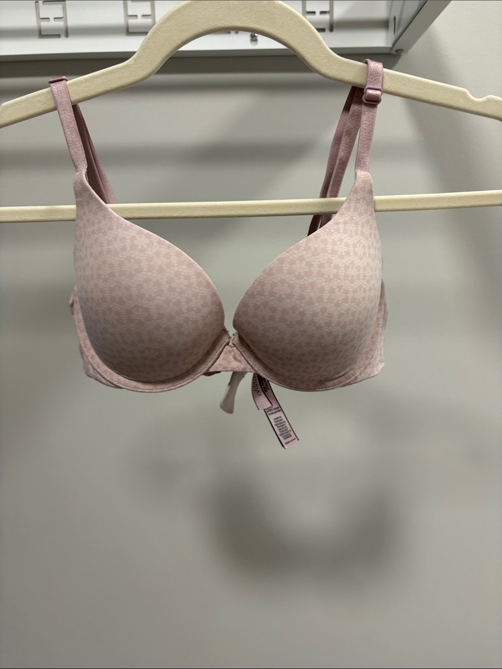 Victoria's Secret Pale Pink Floral Lightly Padded Bra